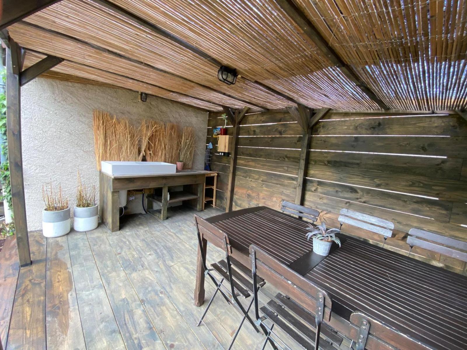 Gite Et Studios Les Barongeres Farges-les-Chalon Ngoại thất bức ảnh